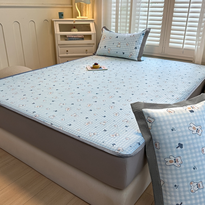 91家纺网 家纺一手货源 找家纺 迪乐妮 2025新款真冰藤印花床笠款凉席 baby熊