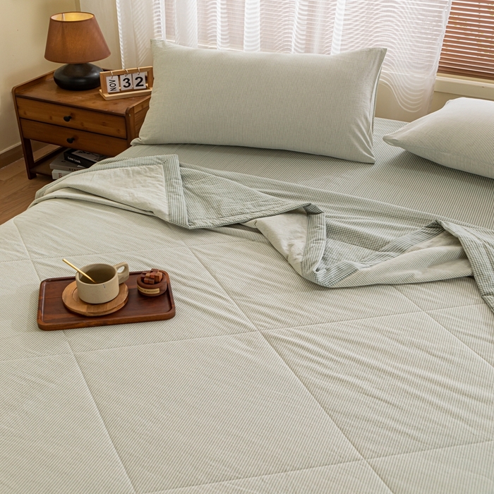 91家纺网 家纺一手货源 找家纺 鑫棉坊 2025新款全棉色织水洗棉A类棉花夏被可机洗空调被四件套床单枕套 浅绿谧意