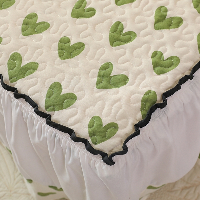 91家纺网 家纺一手货源 找家纺 金盛皇朝 2025新款加厚亲肤床裙夹棉单件三件套四件套心许