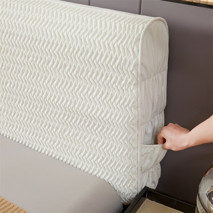 91家纺网 家纺一手货源 找家纺 情恒家纺 2025新款德芙绒工艺款全包床头罩 云朵白