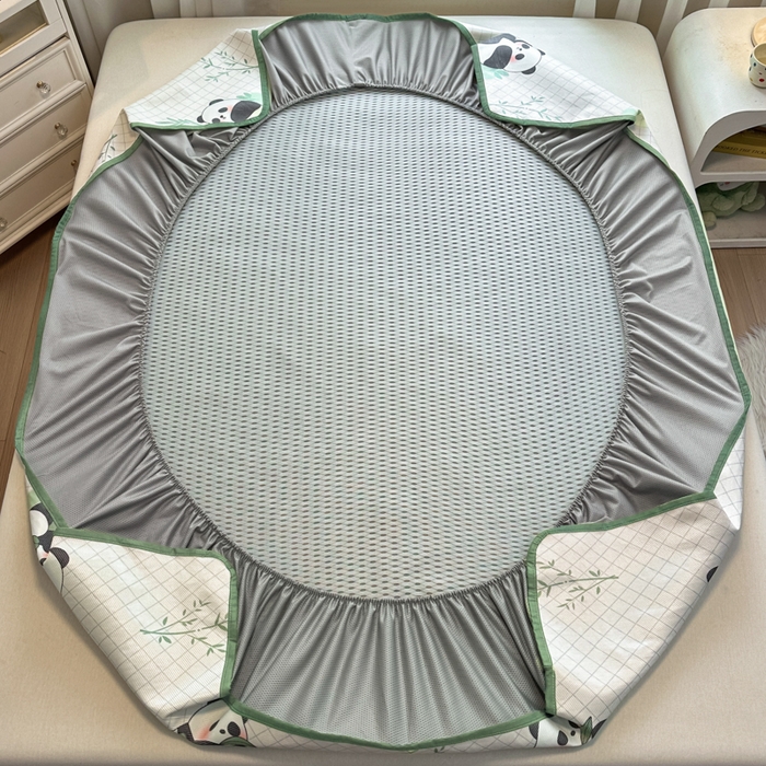 91家纺网 家纺一手货源 找家纺 迪乐妮 2025新款真冰藤印花床笠款凉席 可爱熊猫