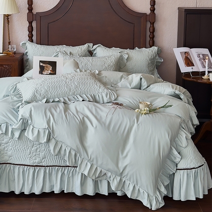 91家纺网 家纺一手货源 找家纺 （总）乐朵家居 2025新款 花璟枝 天丝缎 夹棉床盖四件套