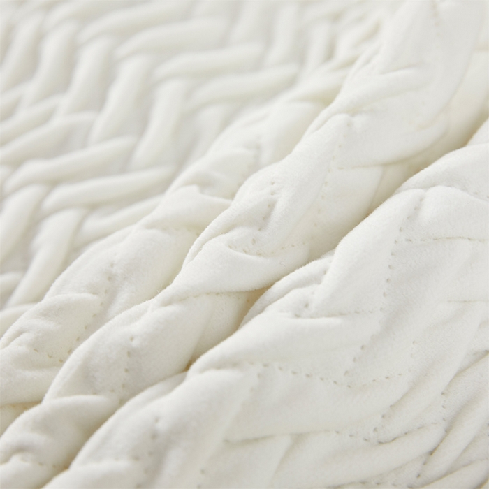 91家纺网 家纺一手货源 找家纺 情恒家纺 2025新款德芙绒工艺款全包床头罩 云朵白