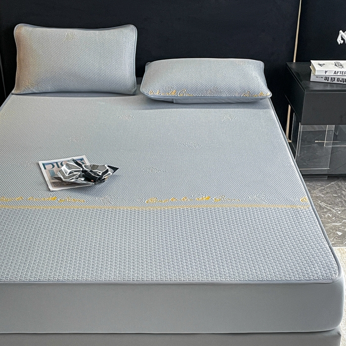 91家纺网 家纺一手货源 找家纺 2025新款提花冰豆豆凉席床笠床席三件套幸运草系列 幸运草-灰