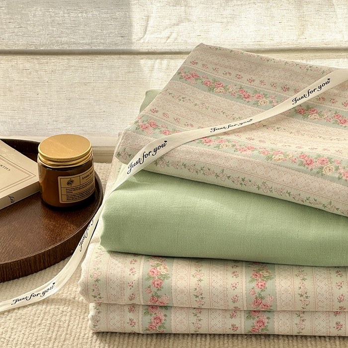 91家纺网 家纺一手货源 找家纺 麦伦家居 2025新款全棉有氧双层纱简约款系列四件套 阿依娜