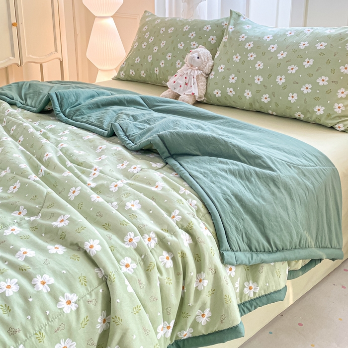 91家纺网 家纺一手货源 找家纺 2025梦初语新款水洗棉印花棉花被 春日田园