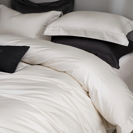 佳汐蓝 2025新款奢简高支棉柔雾奢缎长绒棉四件套券后不低于628/648元 羊脂白