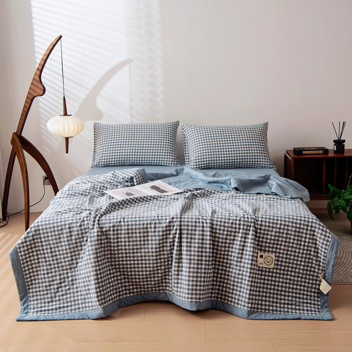 91家纺网 家纺一手货源 找家纺 鑫棉坊 2025新款全棉色织水洗棉A类棉花夏被可机洗空调被四件套床单枕套 欢乐