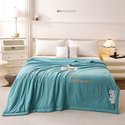 2025新款绣花柔舒棉刺绣款夏被 绿色