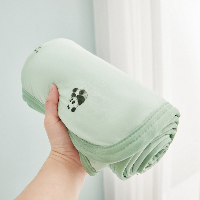 91家纺网 家纺一手货源 找家纺 丝涟家居 2025新款婴儿裸睡级凉感针织毯幼儿园夏被儿童夏被毯子 熊猫乐园