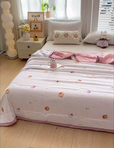 91家纺网 家纺一手货源 找家纺 好睡棉 2025新款柔软裸睡级水洗棉夏被新疆棉花被夏凉被空调被被子 温暖小熊