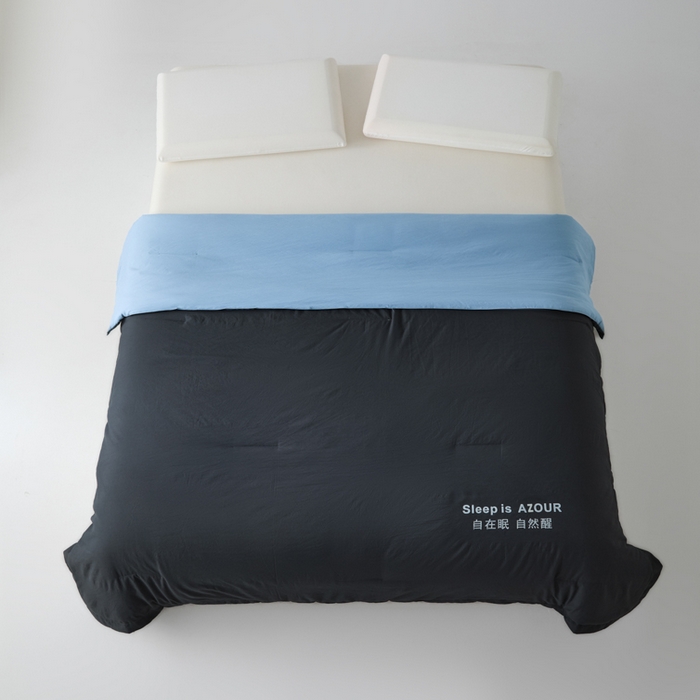 91家纺网 家纺一手货源 找家纺 闲鱼家纺 2025新款某朵同款深睡Pro夏被 自在眠  自然醒 深灰+普鲁士蓝
