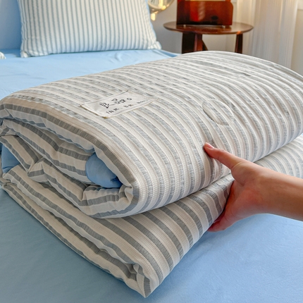 91家纺网 家纺一手货源 找家纺 （总）灰鲸 灰鲸 2025新款色织提花良品夏被四件套夏凉被空调被