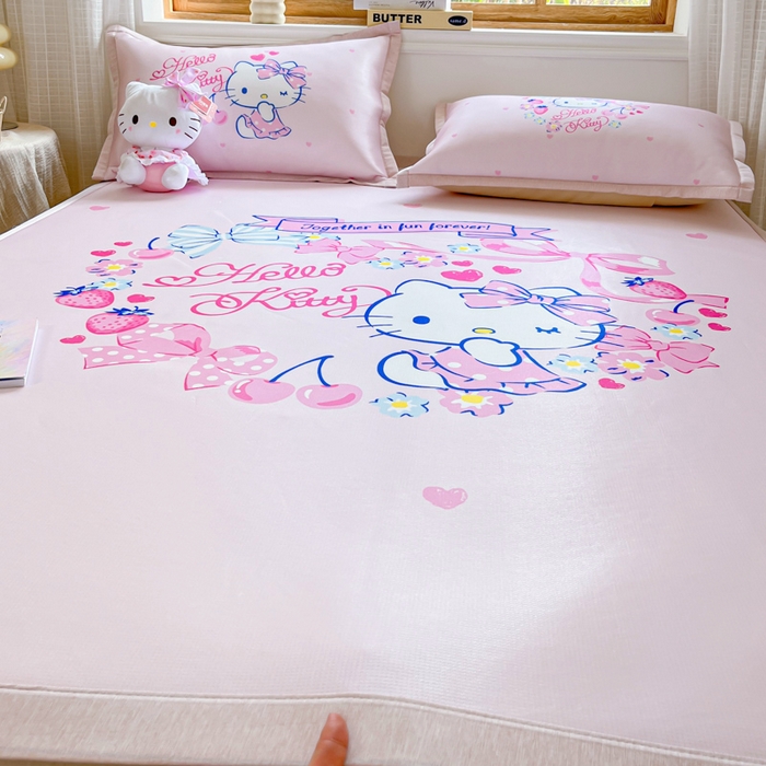 91家纺网 家纺一手货源 找家纺 博雅 2025新款三丽欧A类大版数码印花1200D冰丝凉席凉席席子 甜心KT