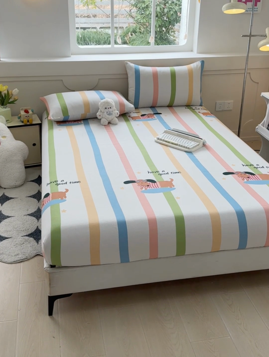 91家纺网 家纺一手货源 找家纺 爱彼2025款新款热门老粗布床笠凉席席子 老粗布床笠-彩虹小狗