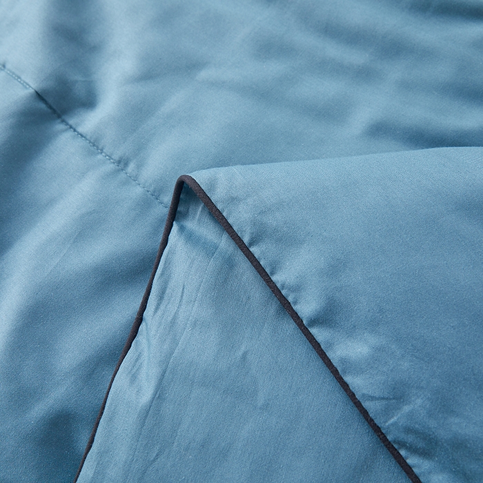 91家纺网 家纺一手货源 找家纺 熙宴家纺 2025新款纯色水洗棉新疆棉花夏被 冰蓝