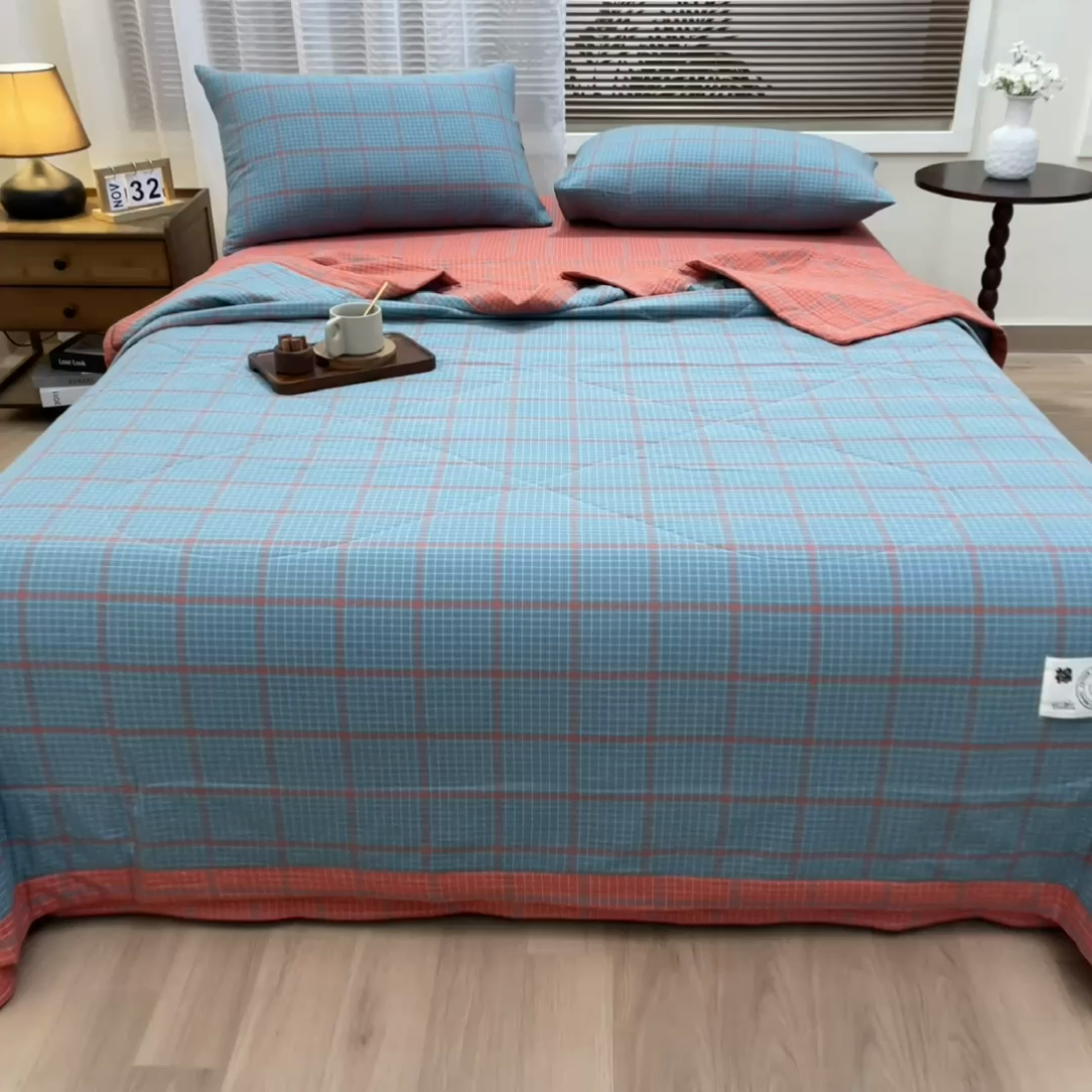 91家纺网 家纺一手货源 找家纺 鑫棉坊 2025新款全棉色织水洗棉A类棉花夏被可机洗空调被四件套床单枕套 百香果