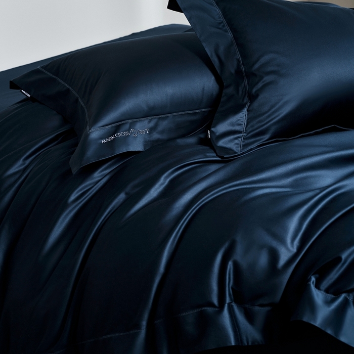 91家纺网 家纺一手货源 找家纺 佳汐蓝 2025新款奢简高支棉柔雾奢缎长绒棉四件套券后不低于628/648元 风暴蓝