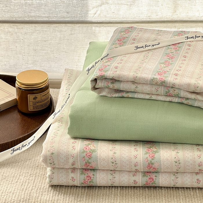 91家纺网 家纺一手货源 找家纺 麦伦家居 2025新款全棉有氧双层纱简约款系列四件套 阿依娜