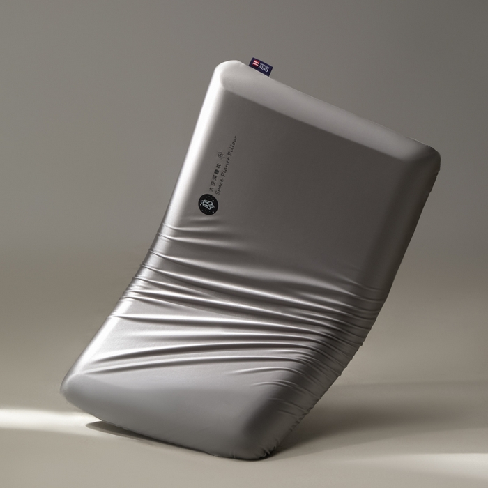 91家纺网 家纺一手货源 找家纺 蔻眠2025新款礼盒装太空深睡记忆枕芯零压护颈枕头 礼盒装-灰色42*70*10cm/只