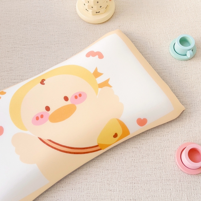 91家纺网 家纺一手货源 找家纺 2025新款卡通凉感丝亲肤枕 你好鸭50*30*4 