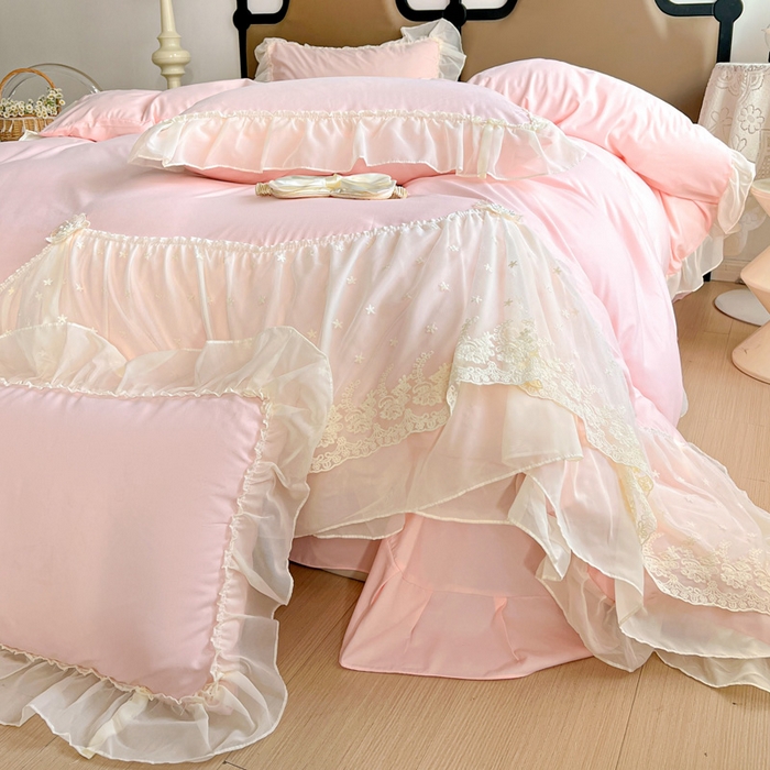 91家纺网 家纺一手货源 找家纺 艺玲家纺 2025新款糯小棉爱丽莎雪纺花边四件套 爱丽莎-粉