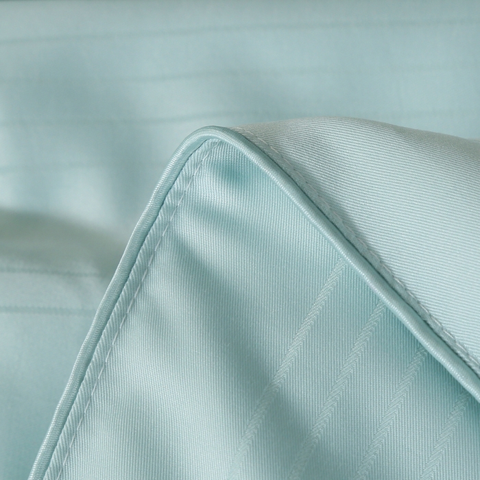 91家纺网 家纺一手货源 找家纺 2025新款全棉缎条贡缎提花被子被芯夏凉被春秋被冬被二合一子母被 绿色