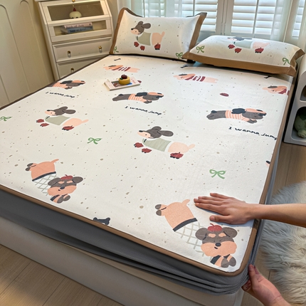 91家纺网 家纺一手货源 找家纺 （总）迪乐妮 2025新款真冰藤印花床笠款凉席