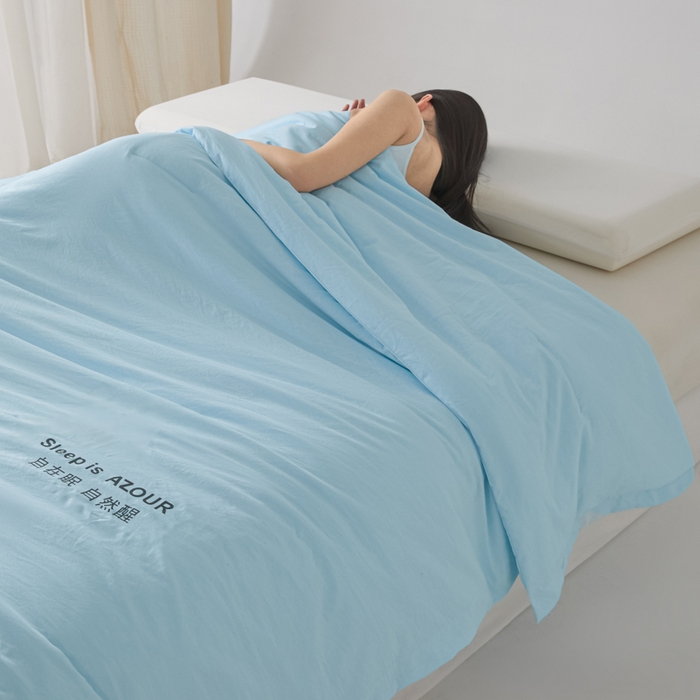 91家纺网 家纺一手货源 找家纺 闲鱼家纺 2025新款某朵同款深睡Pro夏被 自在眠  自然醒 克莱茵蓝