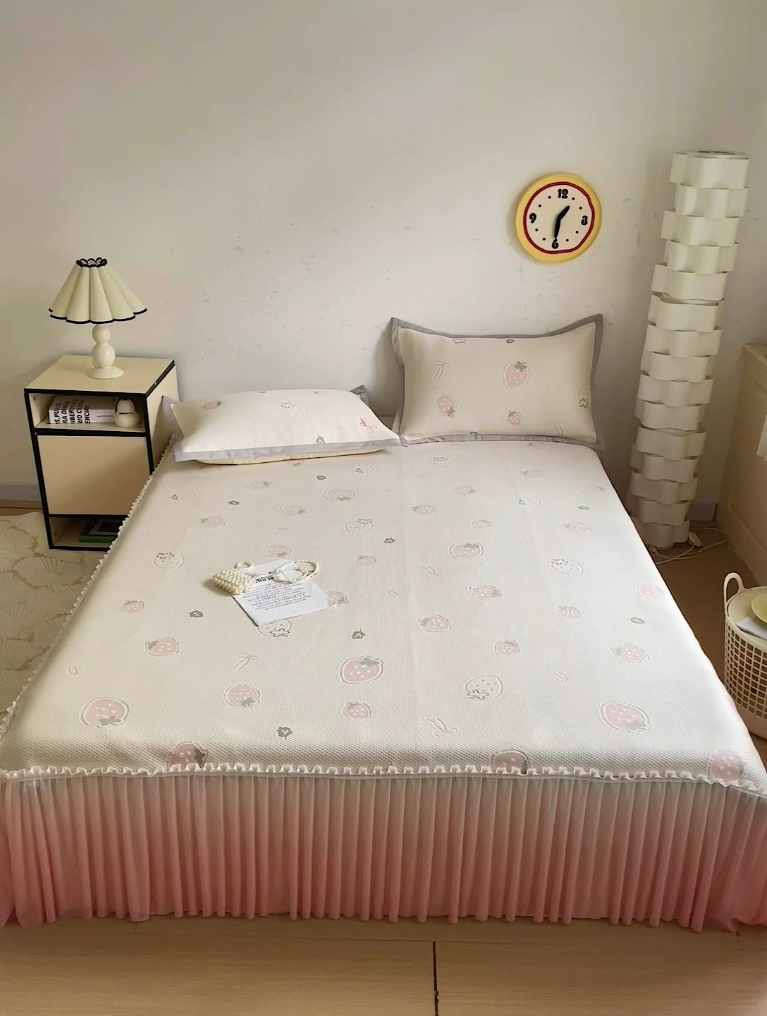 91家纺网 家纺一手货源 找家纺 （总）富馨莱 2025春夏新款公主仙女风480克PE凉感凉豆豆床裙凉席三件套