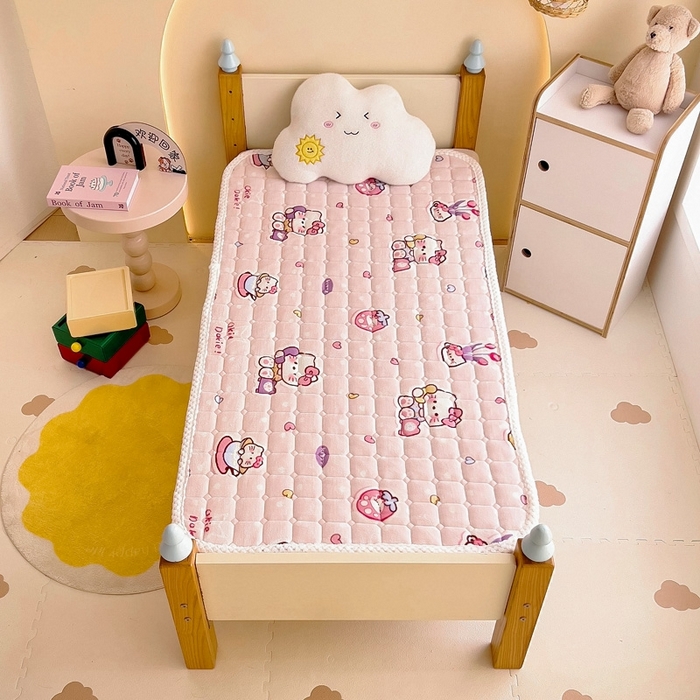 91家纺网 家纺一手货源 找家纺 （总）梵赫家纺2024新款牛奶绒床护垫床垫幼儿园床垫儿童床垫可水洗