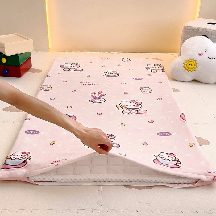 91家纺网 家纺一手货源 找家纺 梵赫家纺2024新款牛奶绒床护垫床垫幼儿园床垫儿童床垫可水洗 垫套-Kitty猫咪