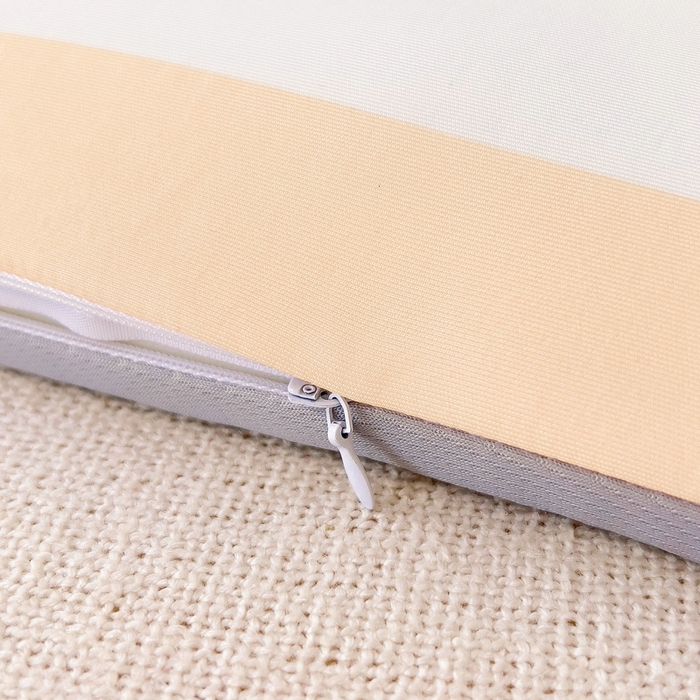 91家纺网 家纺一手货源 找家纺 2025新款卡通凉感丝亲肤枕 你好鸭50*30*4 