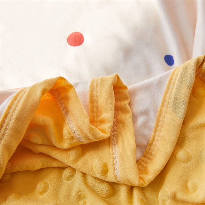 91家纺网 家纺一手货源 找家纺 （总）艾佳宝贝 2025新款A类针织豆豆儿童多功能宿舍午睡安抚盖毯
