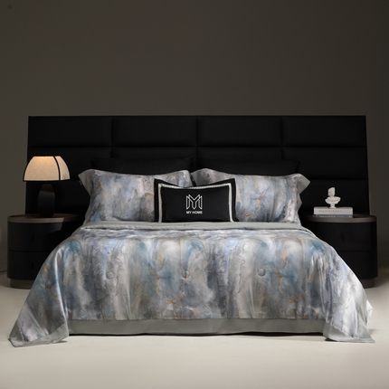 91家纺网 家纺一手货源 找家纺 （总）麦肯锡家居  2025新款60s数码印花夏被