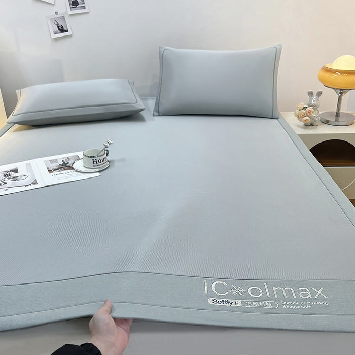 91家纺网 家纺一手货源 找家纺 全季家居 2025新款5A抗菌ICE系列凉感冰丝席 浅灰 床席款