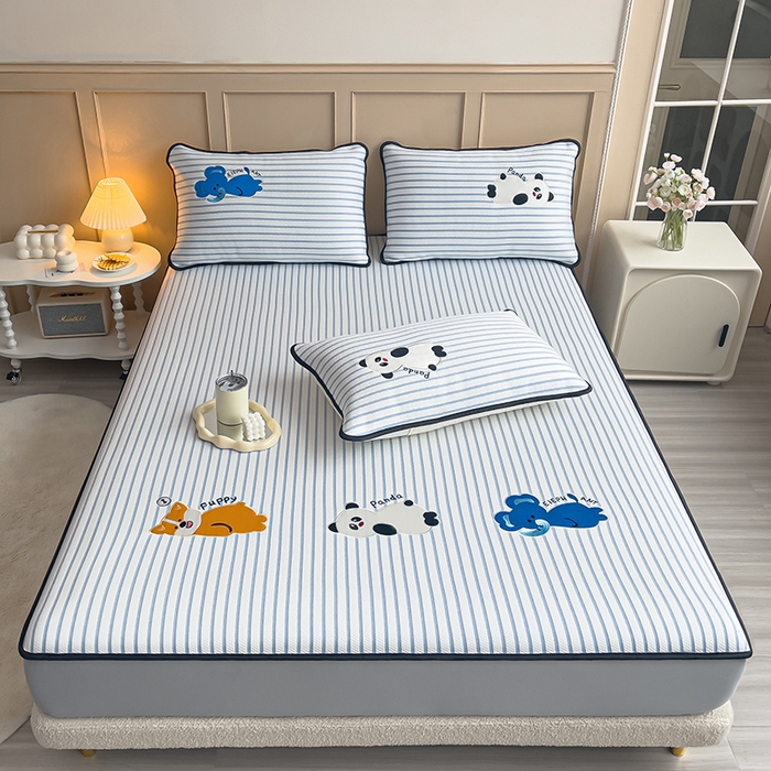 91家纺网 家纺一手货源 找家纺 炫拼  2025新款A类凉豆豆提花条纹卡通刺绣床笠席三件套 趴趴睡