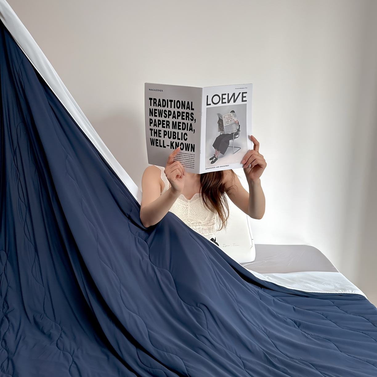 91家纺网 家纺一手货源 找家纺 兜米 2025夏季玻尿酸凉感冰皮被夏凉被空调被 深蓝拼浅蓝