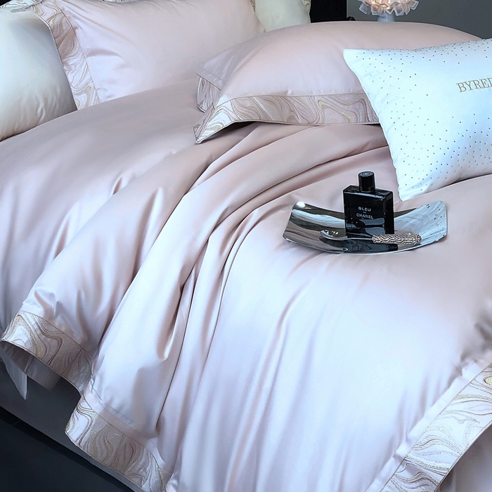 91家纺网 家纺一手货源 找家纺 馨蕊家居 2025新款100s高奢典藏简约全棉系列四件套-棉水漾 水漾-初夏粉