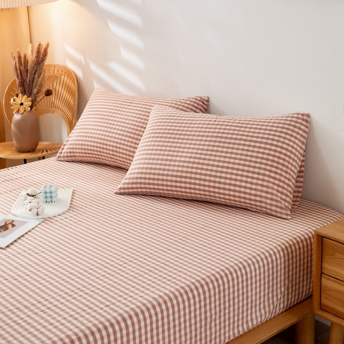 91家纺网 家纺一手货源 找家纺 2025新款A类色织水洗棉单被套 粉小格