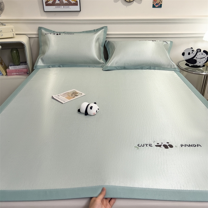 91家纺网 家纺一手货源 找家纺 星座家纺 2025新款600D熊猫烫画冰丝凉席三件套 清凉绿