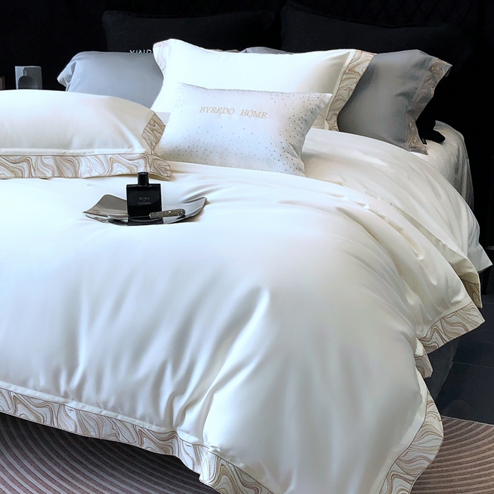 91家纺网 家纺一手货源 找家纺 馨蕊家居 2025新款100s高奢典藏简约全棉系列四件套-棉水漾 水漾-月光白