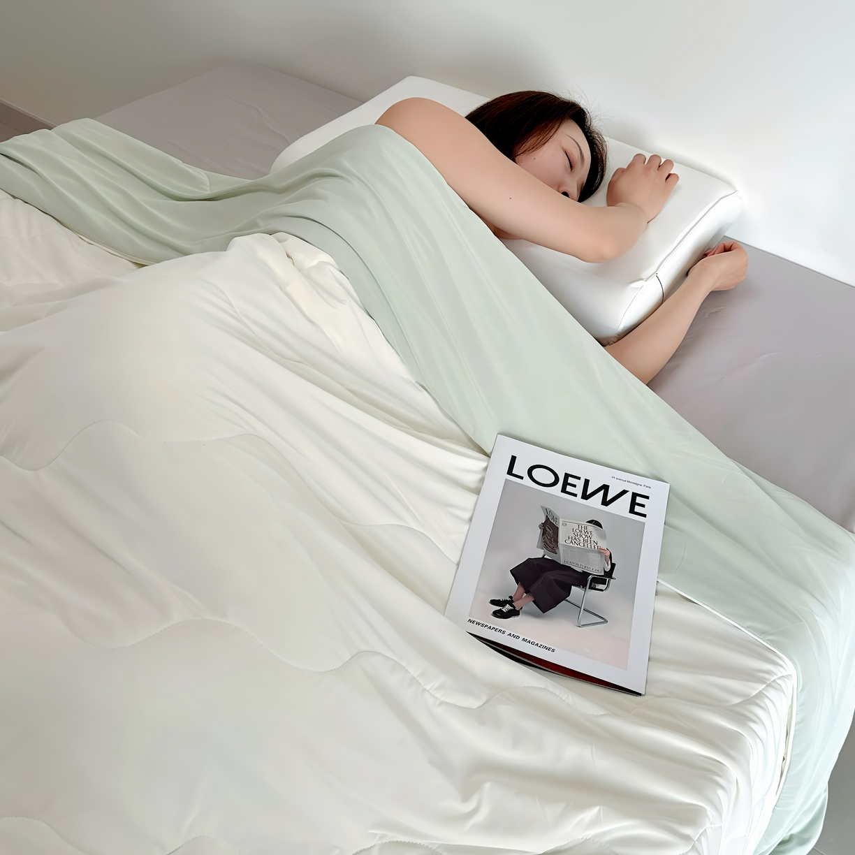 91家纺网 家纺一手货源 找家纺 兜米 2025夏季玻尿酸凉感冰皮被夏凉被空调被 米黄拼海青