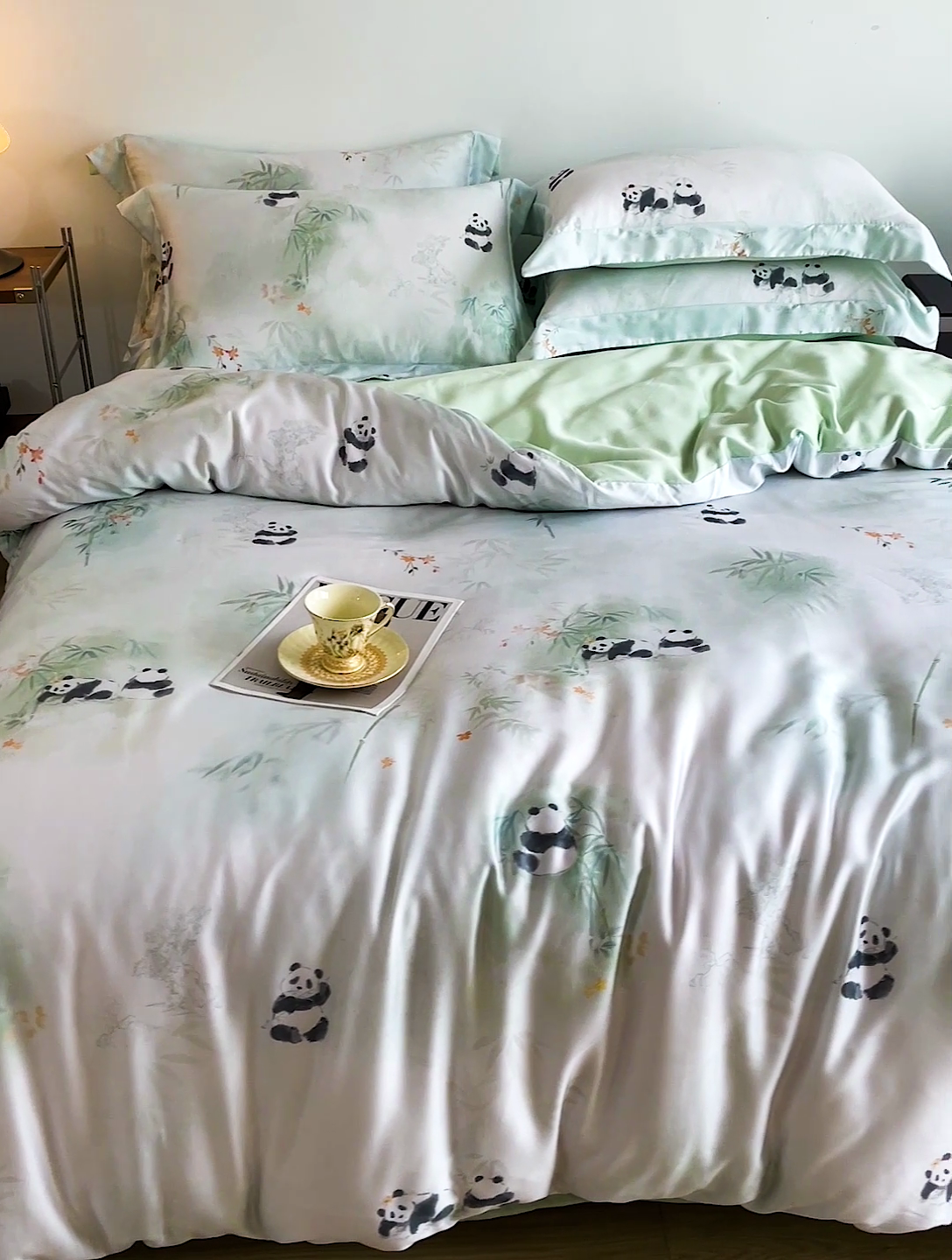 91家纺网 家纺一手货源 找家纺 棉生活家纺 2025新款天丝莱赛尔印花四件套 熊猫乐园