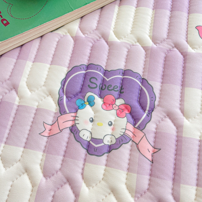 91家纺网 家纺一手货源 找家纺 贝扬思家纺 2025新款亲肤舒适可爱乳胶凉席席子系列 零碎小猫