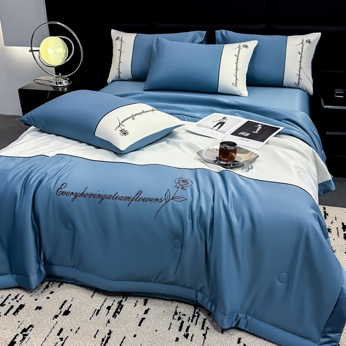 91家纺网 家纺一手货源 找家纺 （总）卡罗兰 2025新款水洗真丝夏凉被空调被拼接款手工包边浪漫花语系列