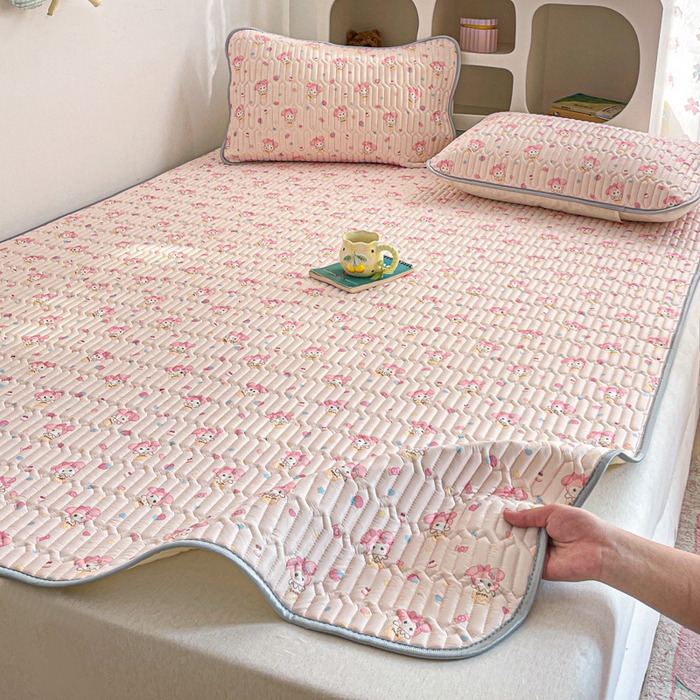 91家纺网 家纺一手货源 找家纺 贝扬思家纺 2025新款亲肤舒适可爱乳胶凉席席子系列 猫咪豆豆