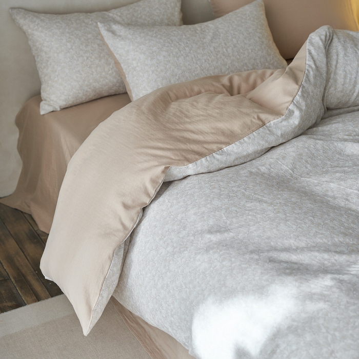 91家纺网 家纺一手货源 找家纺 千朵森 2025新款高品质ins风A类全棉纯棉双层纱四件套（泽塔斯） 泽塔斯-春日