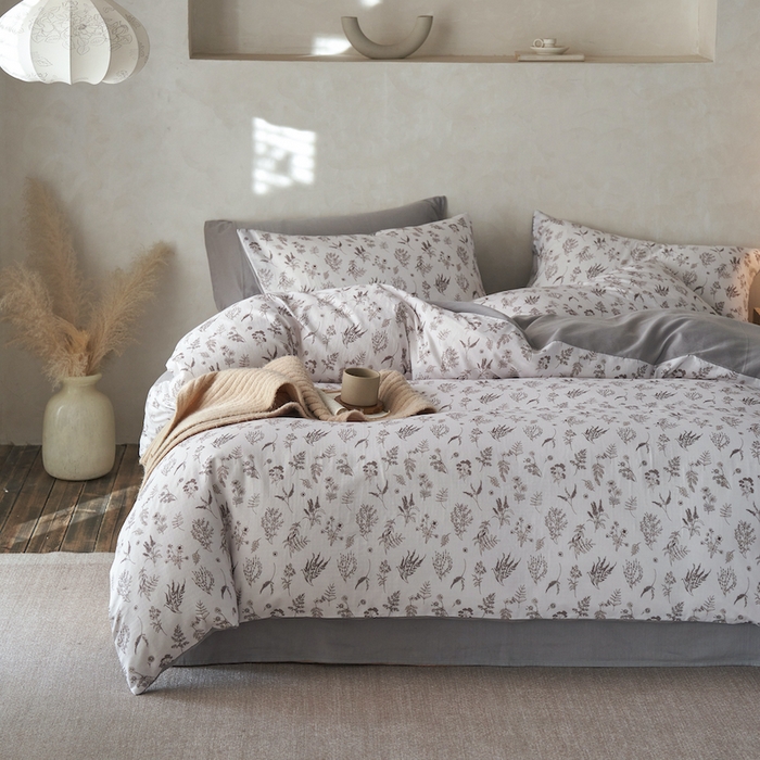 91家纺网 家纺一手货源 找家纺 千朵森 2025新款高品质ins风A类全棉纯棉双层纱四件套（泽塔斯） 泽塔斯-山野