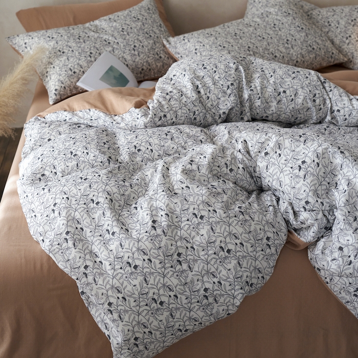 91家纺网 家纺一手货源 找家纺 千朵森 2025新款高品质ins风A类全棉纯棉双层纱四件套（泽塔斯） 泽塔斯-铃兰